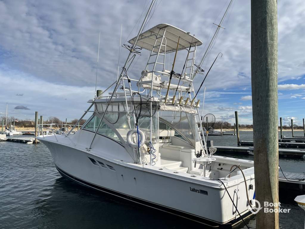 Charter boat docked and ready for passengers in New York